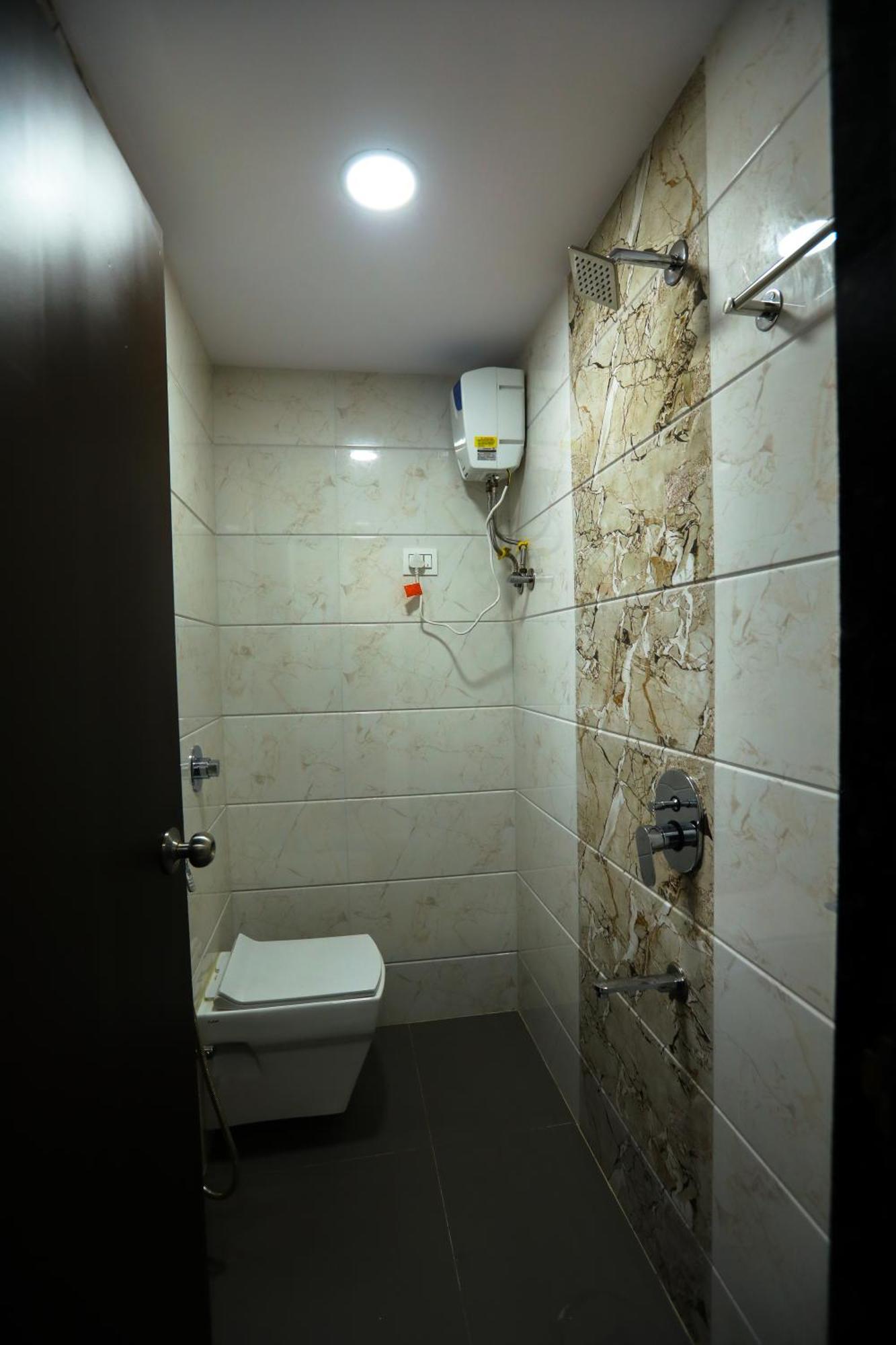 Fortuna Inn Manage By Sn Hospitality Navi Mumbai Exterior foto