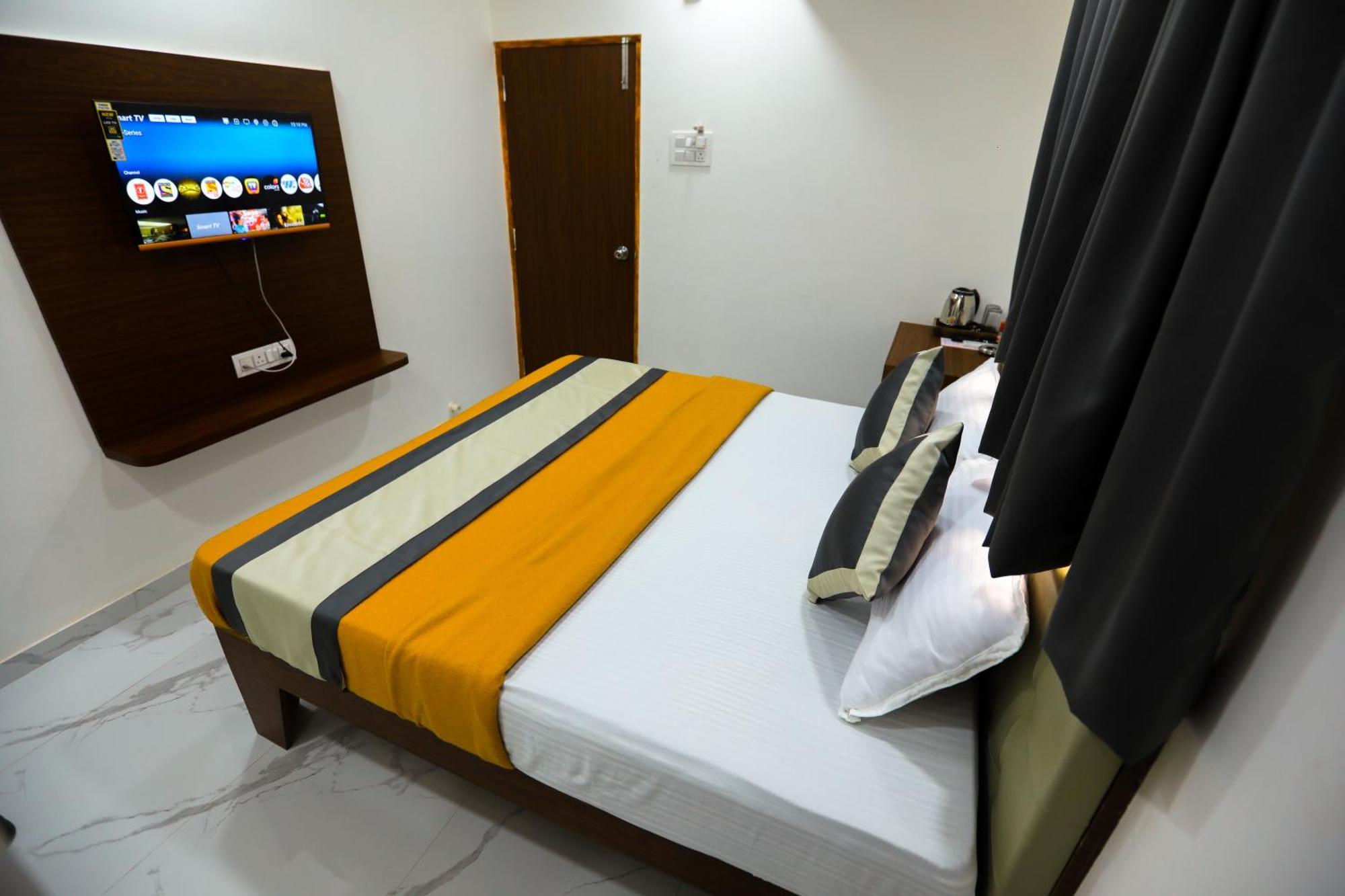 Fortuna Inn Manage By Sn Hospitality Navi Mumbai Exterior foto